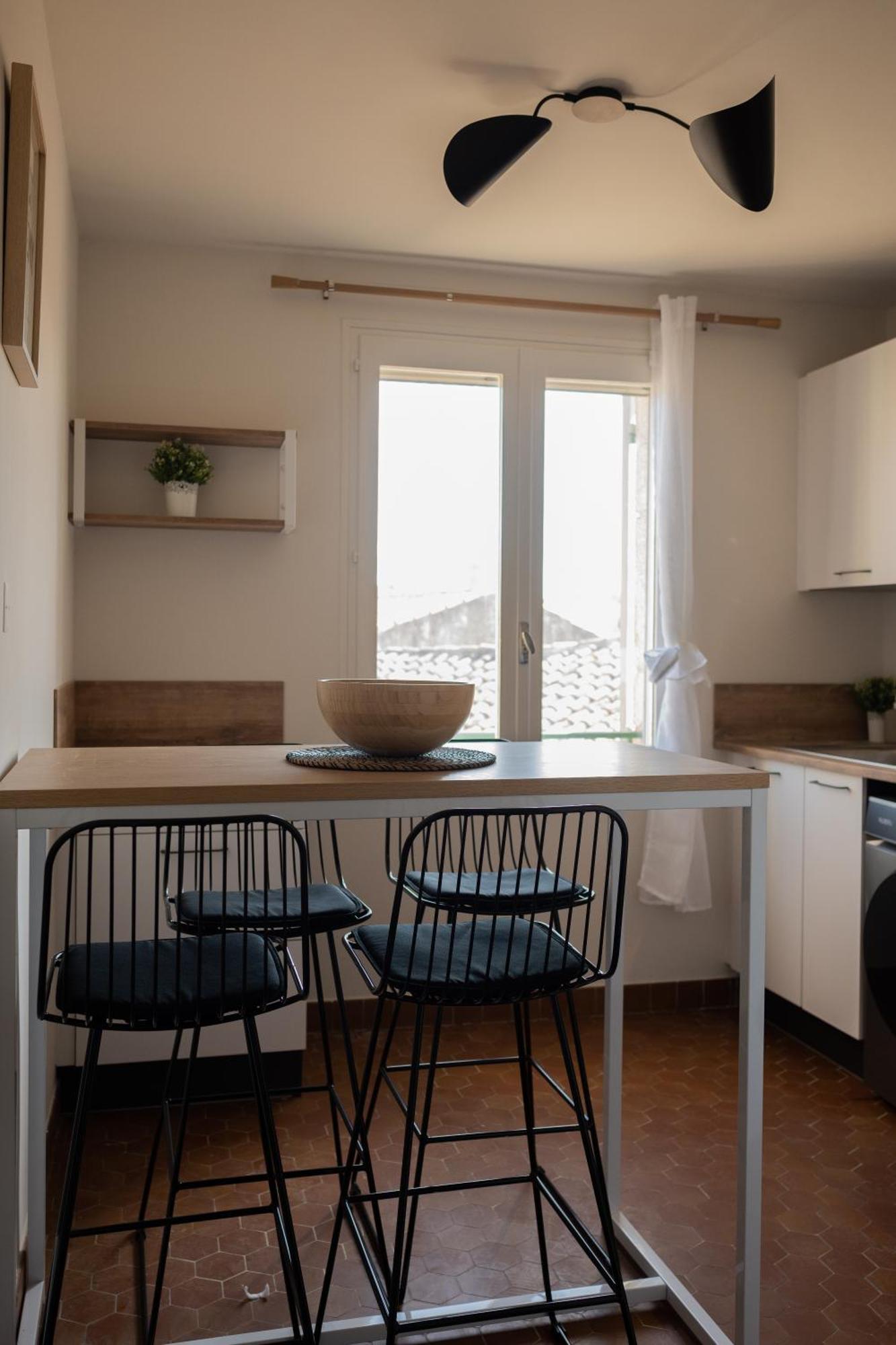 Le Grand Riche , Vue Sur Les Alpilles Apartment Saint-Remy-de-Provence